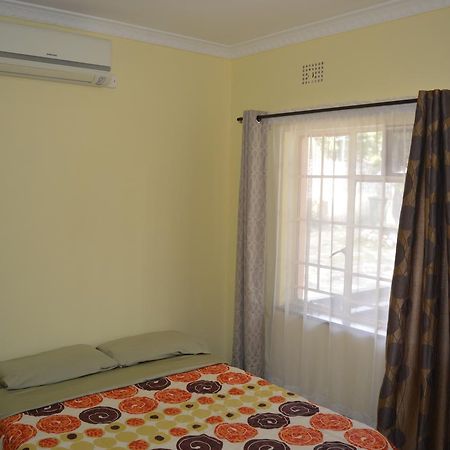 Kasuda House - Rent The Entire House Hotel Lusaka Exterior photo